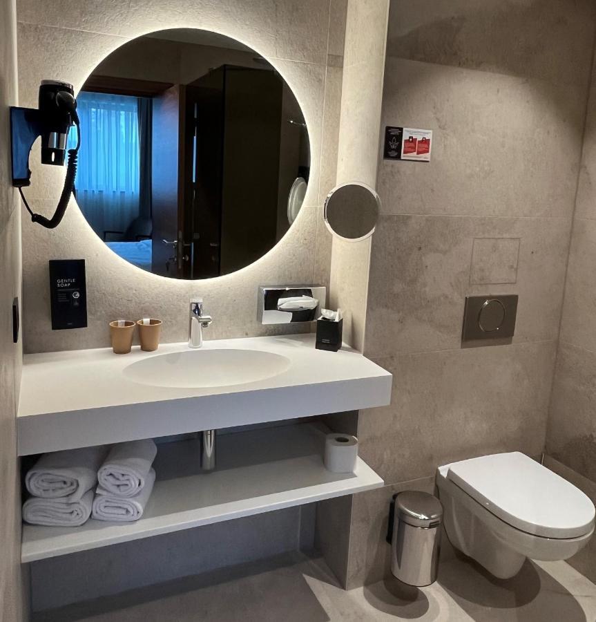 Hotel Le 830 Namur Eksteriør billede