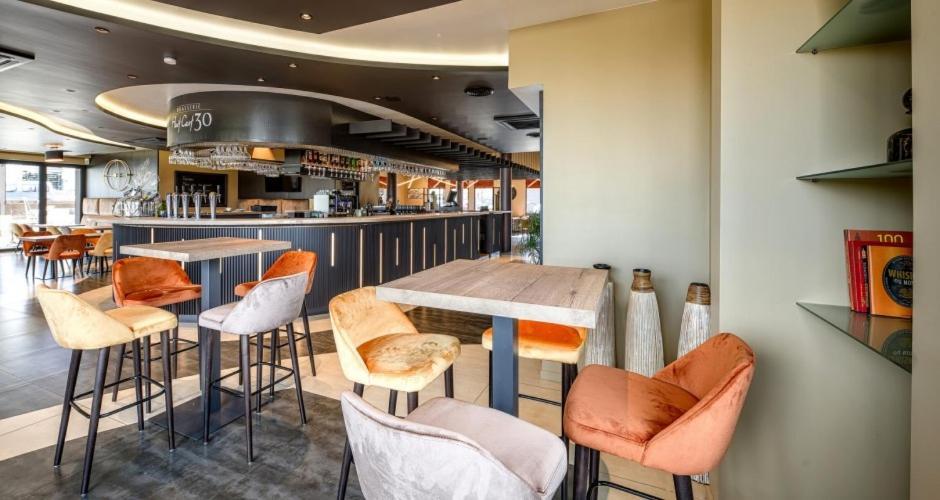 Hotel Le 830 Namur Eksteriør billede