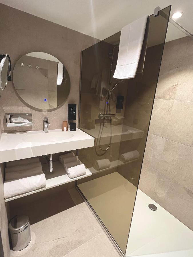 Hotel Le 830 Namur Eksteriør billede