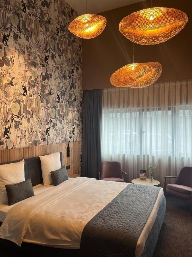 Hotel Le 830 Namur Eksteriør billede