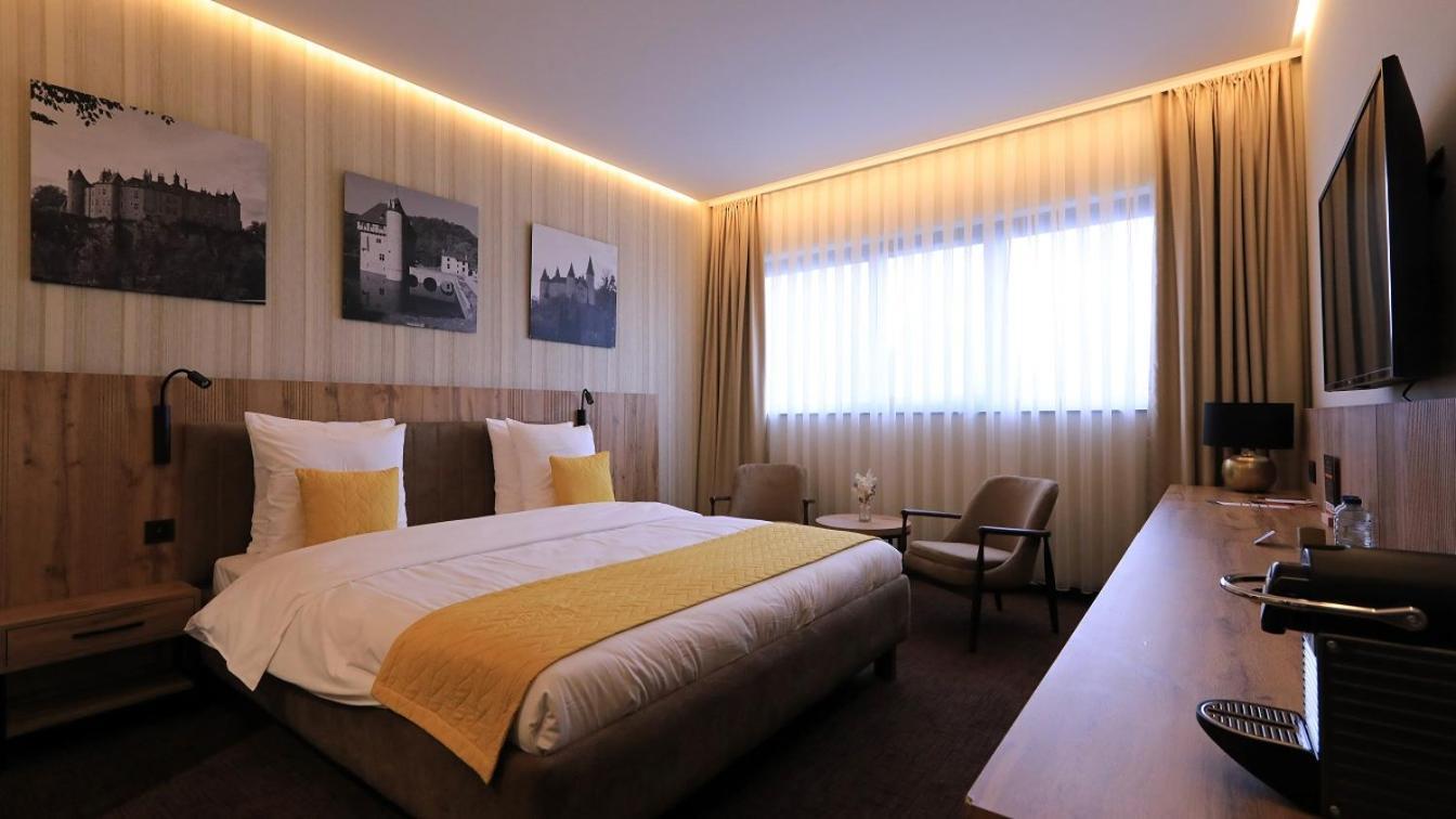 Hotel Le 830 Namur Eksteriør billede