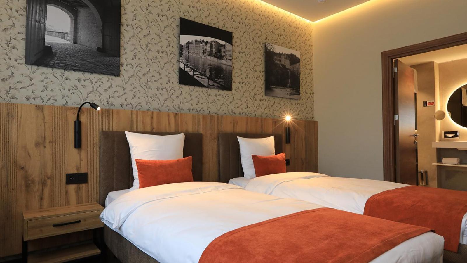 Hotel Le 830 Namur Eksteriør billede