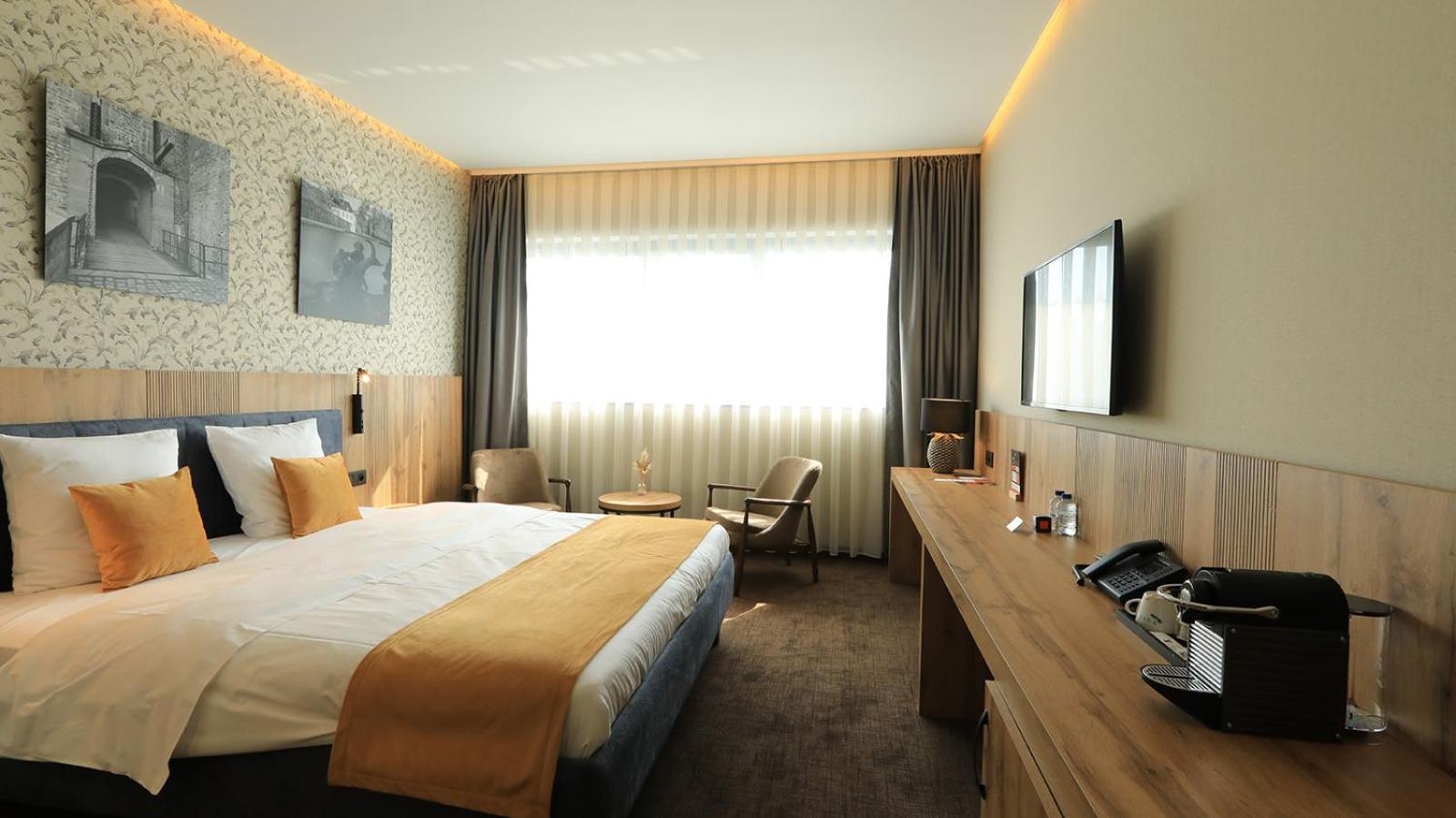 Hotel Le 830 Namur Eksteriør billede